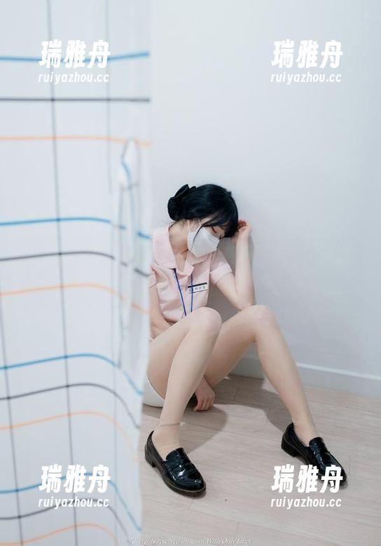 在网盘里发现Aram(아람)内衣，下载过程中不想让人打扰的那种感觉…