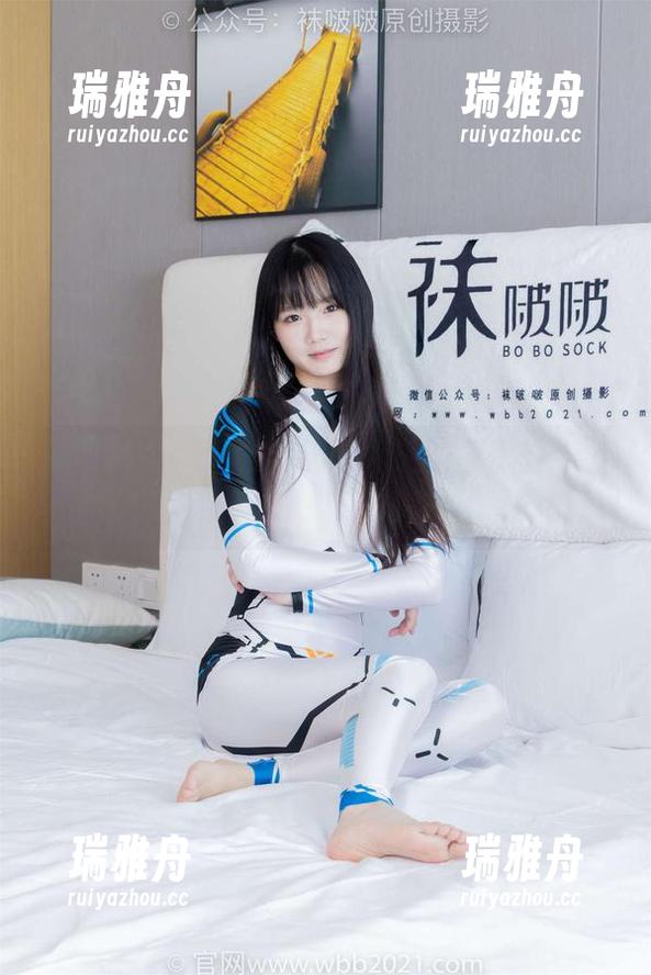 BoBoSocks袜啵啵-奶油 BoBoSocks袜啵啵 - 奶油的厚黑丝五指袜合集:不看后悔,下载获取秘密武器!