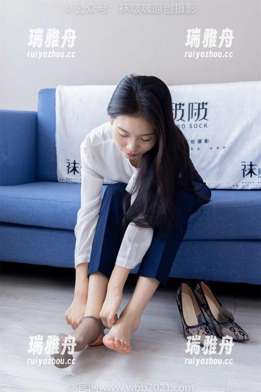 BoBoSocks袜啵啵 - 哇哦，稚予的灰丝花絮版，高清原图来啦！别说我没提醒你