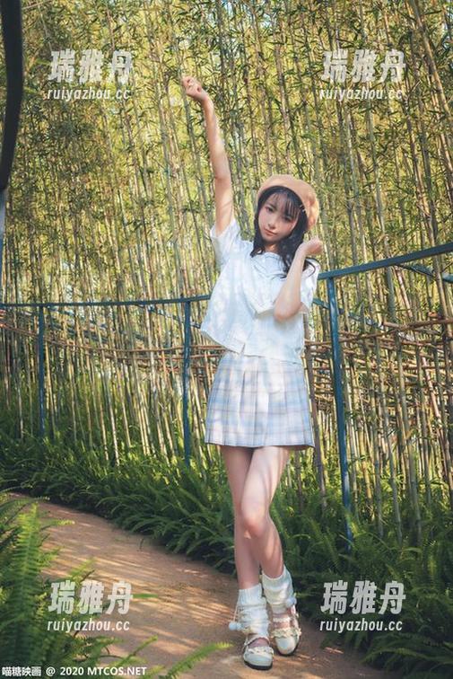 不止是壁纸，喵糖映画的丝袜酷女孩，还有种眼神让你心跳加速，快来看看原图！