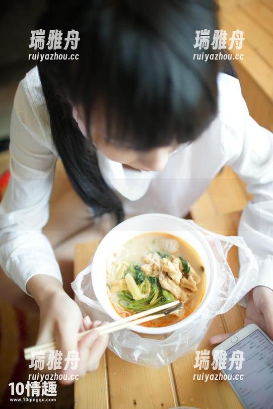 ROSI口罩 ROSI空姐制服套精选图片,完美诠释平凡与非凡的混搭