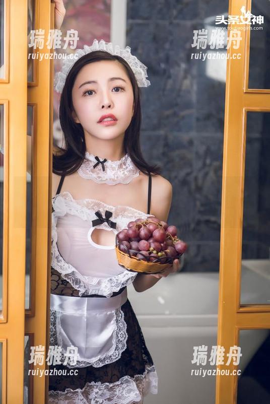 TouTiao头条女神 - 下载这些苏子淇的天使图片，确保你下次见她不再是凡人。