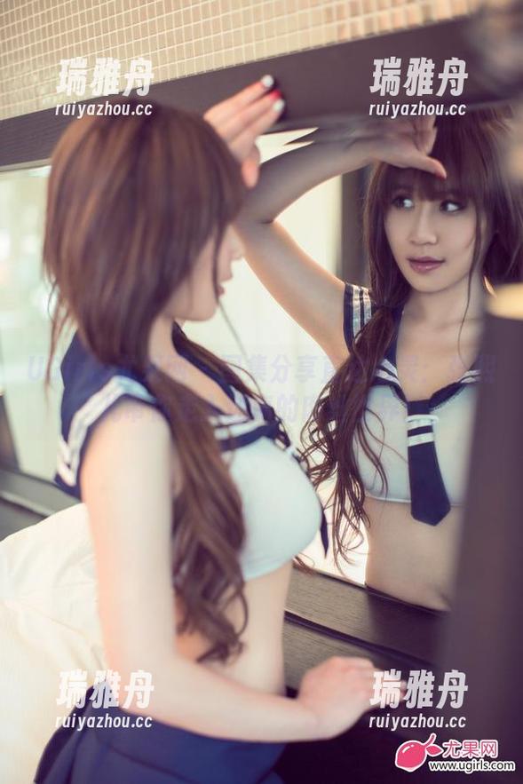 UGirls尤果网-张熙儿 UGirls尤果网 - 图集分享直达心灵:张熙儿带你走入迷离的肉丝世界!