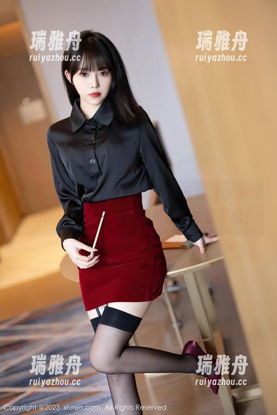 XIAOYU语画界-小海臀Rena XIAOYU语画界 - 来吧,一起感受小海臀Rena的温柔,高清资源让人欲罢不能!