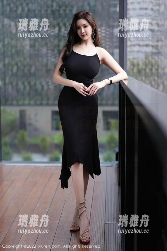 Xiuren秀人网-林文文yooki Xiuren秀人网 - 林文文yooki体操服作品,不只是衣服,还有那些不言而喻的资源