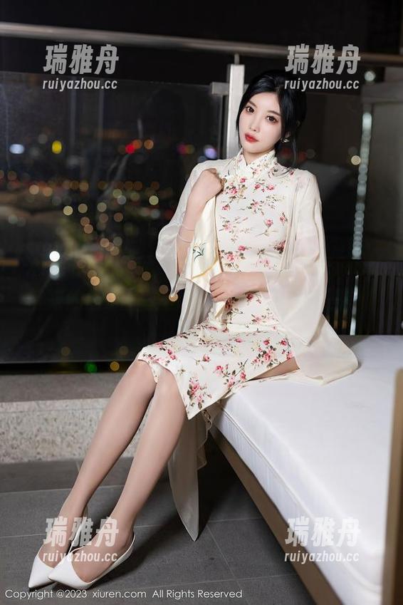 Xiuren秀人网 - 纯粹亲密，鱼子酱Fish带来的甜心写真精选，每一张都像是悄悄的私语！