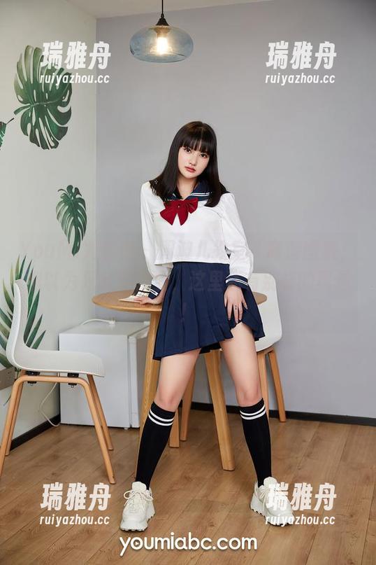 YouMi尤蜜荟-周波儿 YouMi尤蜜荟 - 周波儿教室:高清图集,别以为只会抄作业,这里还有别样的风景!