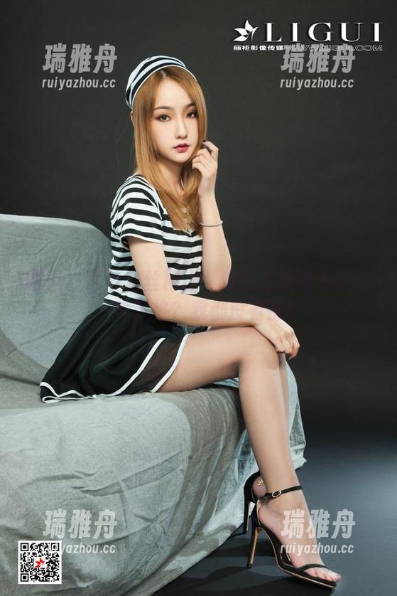 丽柜 - 文欣白丝精选：难道白丝能有这么多种风格？我都没看够！
