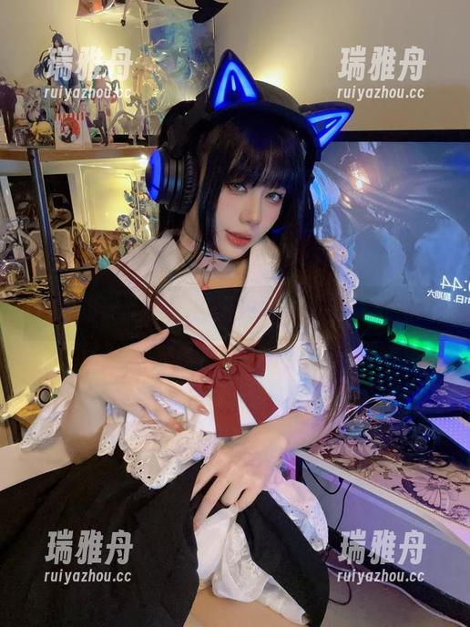 九言的美腿，图包里的每一张都在低语！