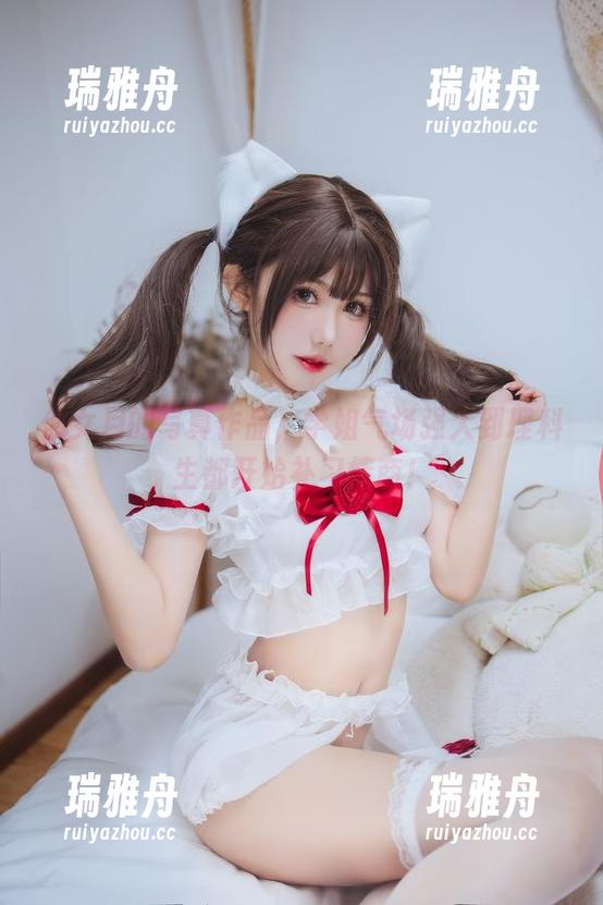 仙女月 仙女月的写真作品,学姐气场强大到理科生都开始补习情商!