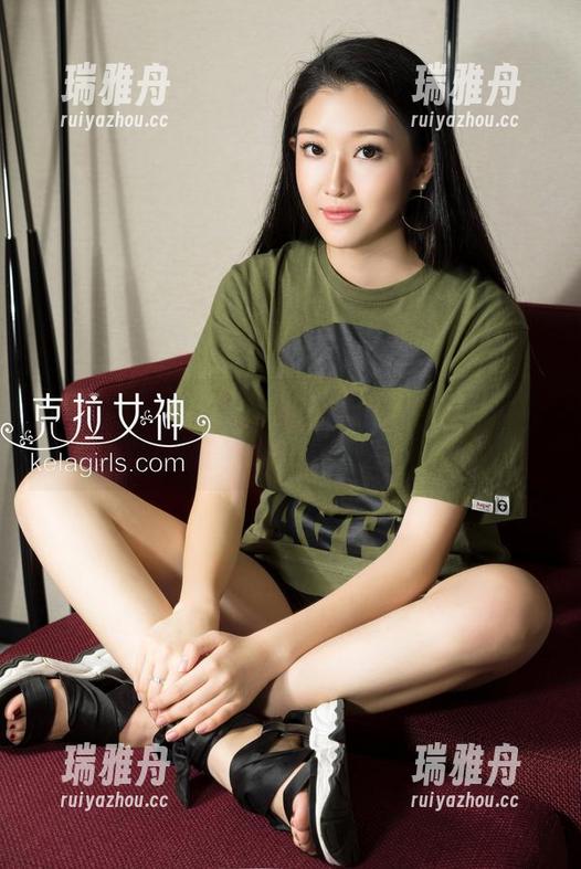 克拉女神-颖儿 克拉女神 - 别眨眼!颖儿的少女作品,竟然是穿越时空的美!