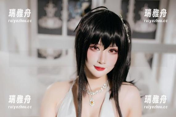 兔胖胖min的美脚，免费作品里藏着多少美丽的故事？