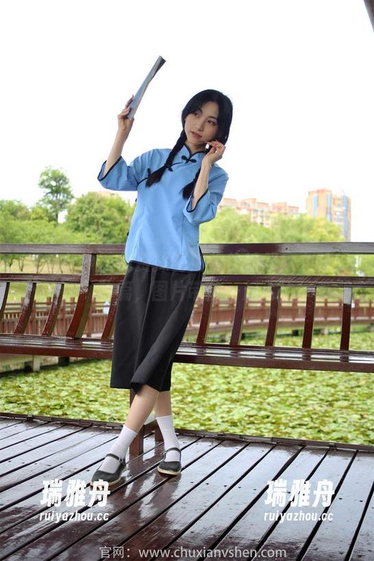 初夏女神-依依 初夏女神 - 免费探秘!依依的邻家女孩运动篇,图片带你一起飞