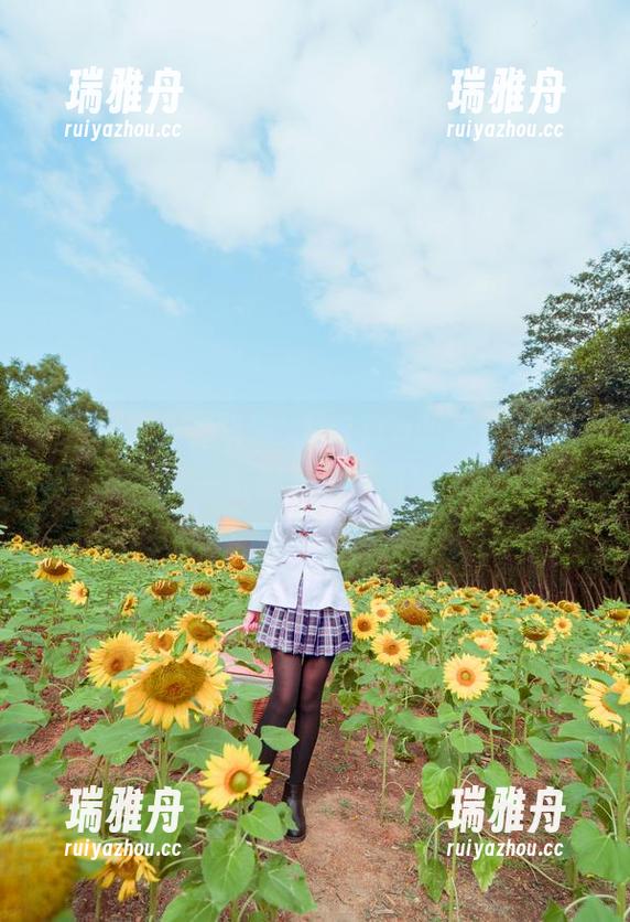 塔塔_Lo1iTa 新晋居家女神塔塔_Lo1iTa的写真更新,随便一张都是生活的艺术!