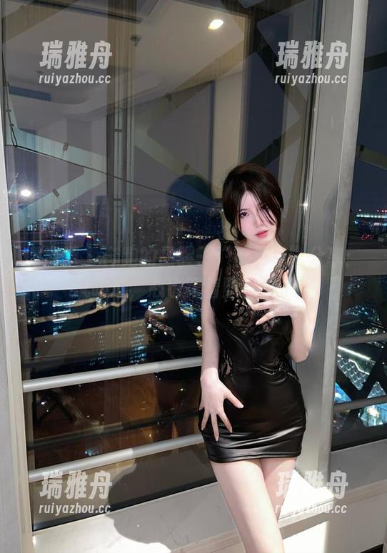 奔跑的晶骡子 微密圈 - 奔跑的晶骡子“蓝色裙”分享:风吹过,心也跟着飘起来了!