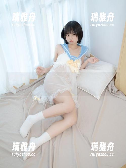 少女秩序 - 小葵给万圣节开了个挂，最新原图让人晕头转向