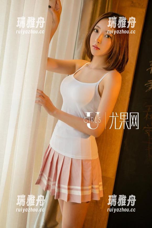 尤果网-李颜儿 尤果网 - 李颜儿全套写真,女孩的日常疯狂捕捉