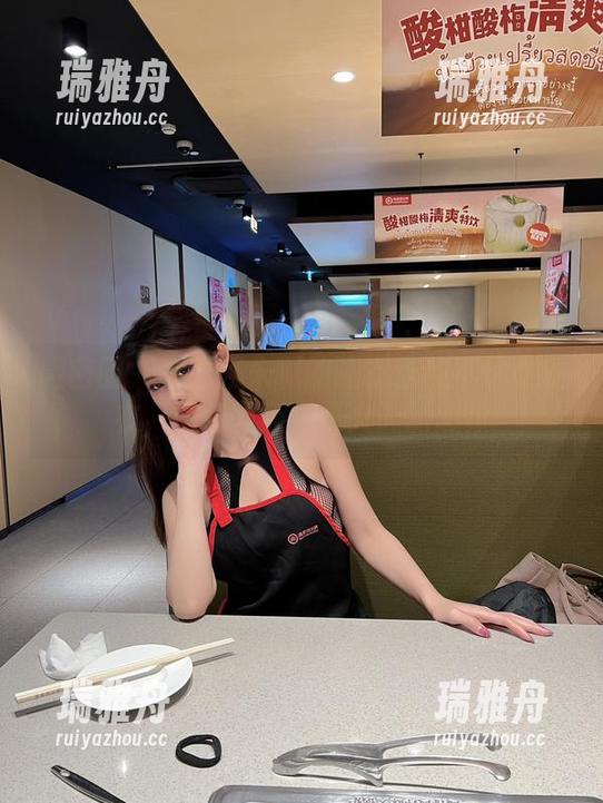 就是阿朱啊 微密圈 - 就是阿朱啊的睡衣作品不止是睡衣,图包里还有更大胆的想象