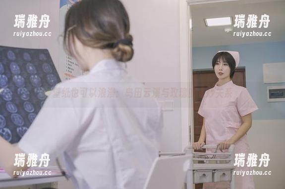 壁纸也可以浪漫：岛田云溪与玫瑰的微妙关系