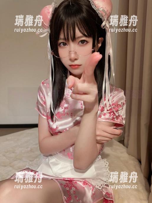 Perohub小猫飘然入世，布丁大法的资源让你欲罢不能