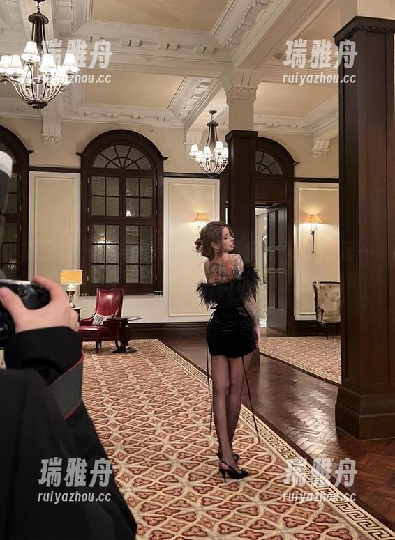 希希Gina 微密圈 - 希希Gina视频游乐场:美图第一部分,今天的壁纸请查收!