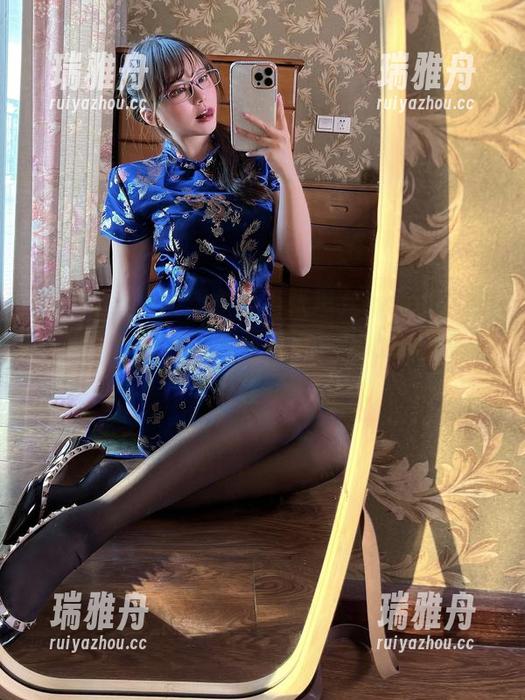 微密圈 - 你能想象吗？张思允nice的“双马尾”作品，图片超好看，担心会逼你现场模仿！