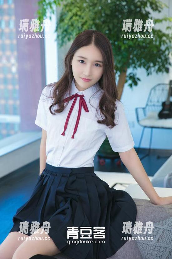 推女神-谭晓彤 推女神 - 不止是菜谱:谭晓彤的厨娘作品集更新里有惊喜!