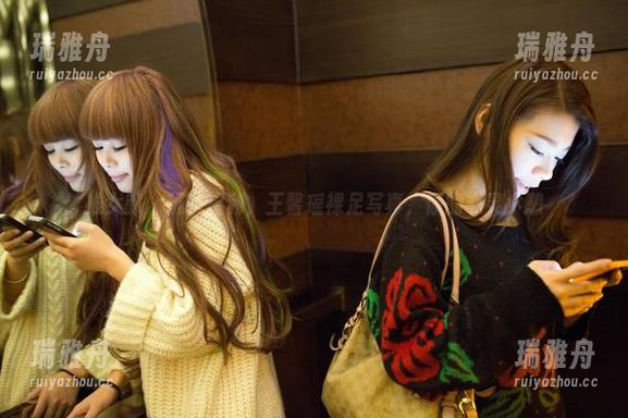 推女郎 - 玩转福利，王馨瑶裸足写真，你的心灵小憩