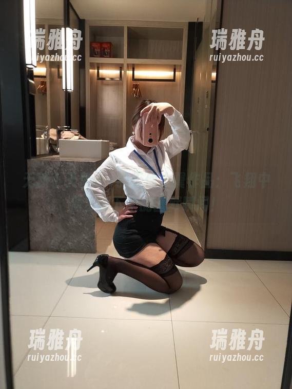 无颜小天使wy 无颜小天使wy的天使之翼作品:飞翔中偶尔掉下来的幽默瞬间!