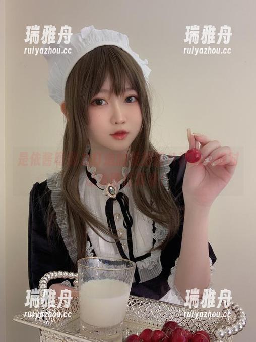 是依酱呀 是依酱呀倾力打造的美脚图片精选,绝对让你面红耳赤!