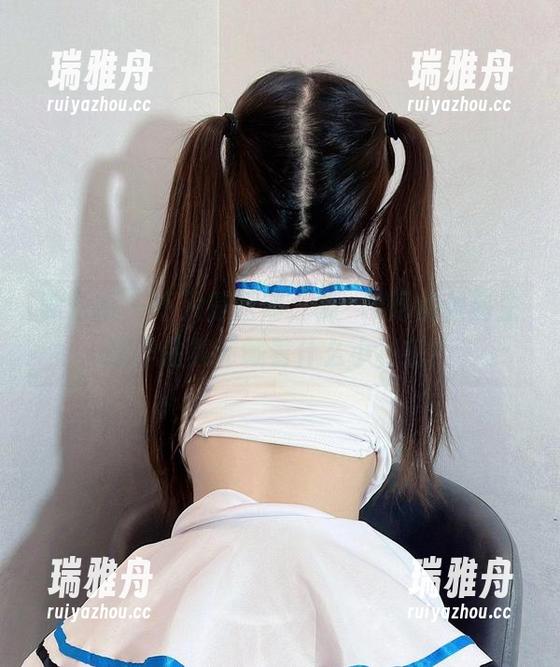 微密圈 - 不只是运动，桃沢樱呀的体育生服作品集还藏着什么小秘密？