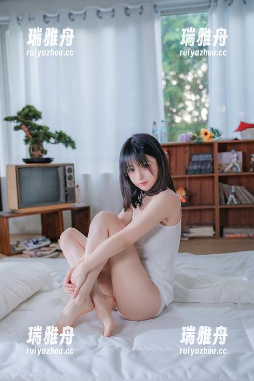 私拍桜井宁宁的运动颜值：真是让人觉得运动和美好生活可以这样结合，图包内藏了太多故事。