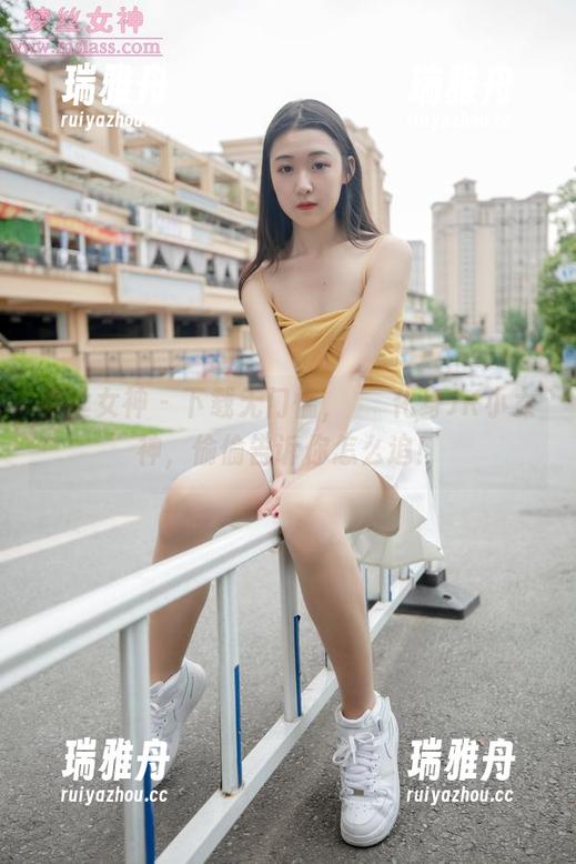梦丝女神 - 下载无门槛，玥玥化身JK小女神，偷偷告诉你怎么追！