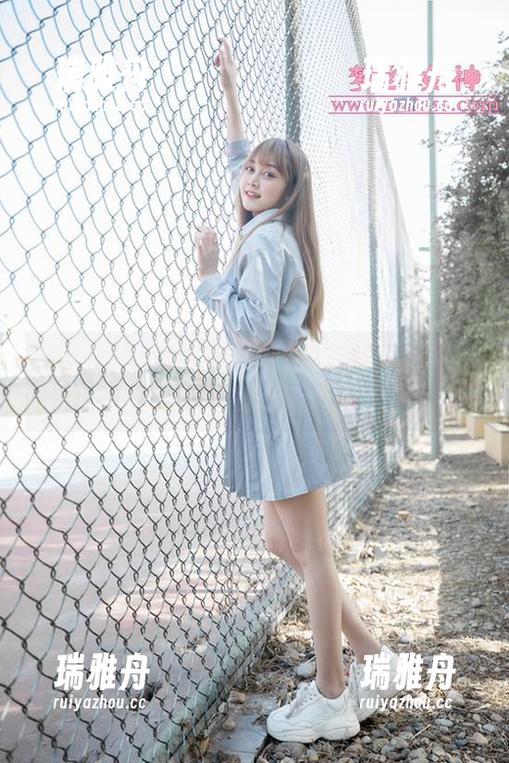 梦丝女神-花月舞 梦丝女神 - 姐姐的花月舞:无圣光拍摄,原图直直看得见真相!