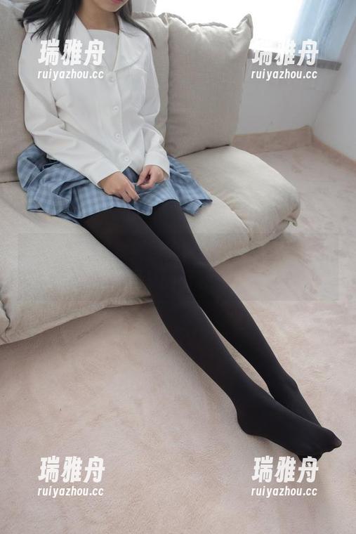 在线漫游森萝财团，肉丝校服少女作品–扑面而来的青春气息。