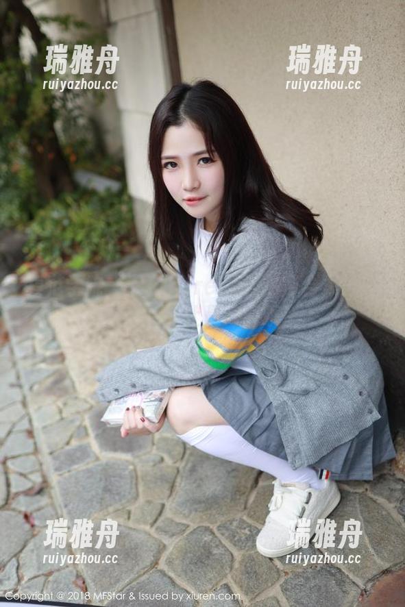 模范学院-萌琪琪Irene 模范学院 - 萌琪琪Irene的吊带合集:这些壁纸不止是好看哦!