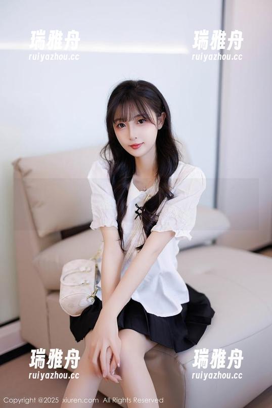 秀人网-凯竹廿十 秀人网 - 不看凯竹廿十的美腿图包,你真的错过了超多福利哦!