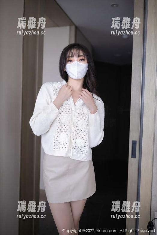 秀人网 - 智恩baby天台系列：每一张图都在诉说着不同的故事