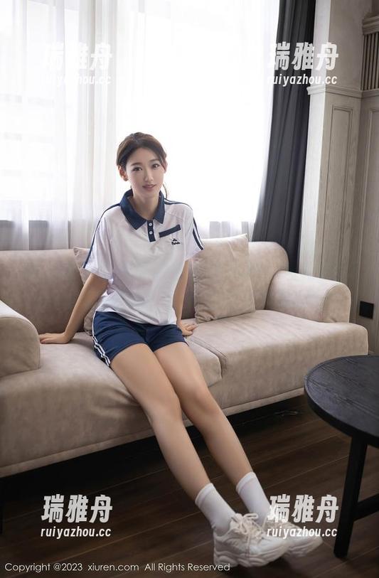 秀人网 - 西双版纳旅拍大揭秘：果儿Victoria高清图包，彩云之南又要搞事情！