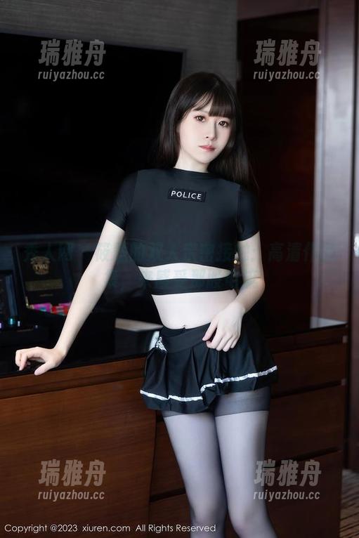 秀人网 - 筱慧的双人亲密接触：高清作品集，来感受那股电流