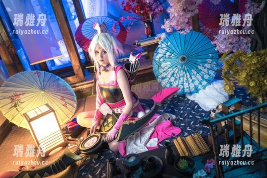 秋楚楚不秃头 秋楚楚不秃头姐姐的写真,福利满满,完美的视觉享受