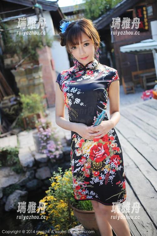 美媛馆-王馨瑶yanni 美媛馆 - 王馨瑶yanni内衣图集:每一件都通往想象的迷雾