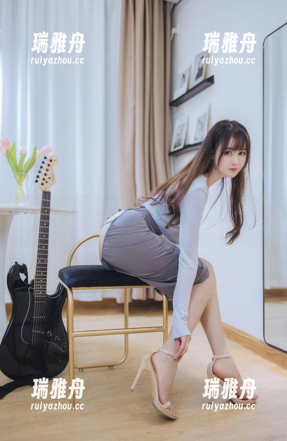 羽生三未 羽生三未的精灵花嫁图包:在无圣光中迷失的浪漫与自由