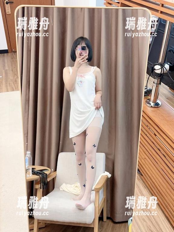 胜利的小生活 微密圈 - 胜利的小生活作品更新:定制服装,让你一秒成为主角!