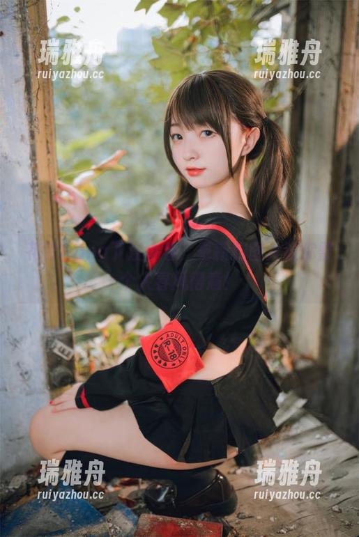花铃Hana下江小春，更新的图片让你整个人春风得意！