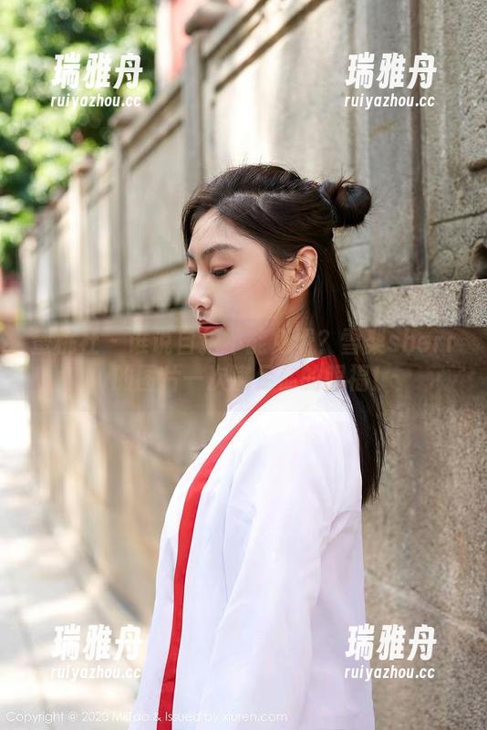 蜜桃社-雪梨sherry 蜜桃社 - 谁说自拍不能免费?雪梨sherry的图片一次满足你的眼福!