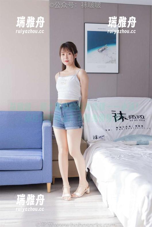 袜啵啵 - 骑士靴界的时尚先锋——小沫！你还在等什么？下载免费特辑！