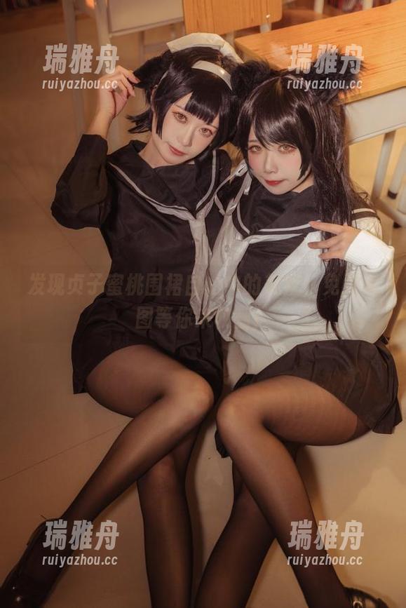 贞子蜜桃 发现贞子蜜桃围裙自拍中的美好,免费美图等你来收割!