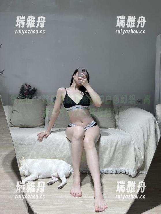 微密圈 - 这就是铁锤姐姐的白色幻想，高清照片让你无法抵挡！