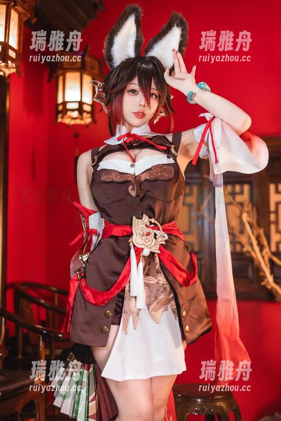 阿九从不咕咕 万圣节并不恐怖,阿九从不咕咕的图库写真成功化解“鬼”气!